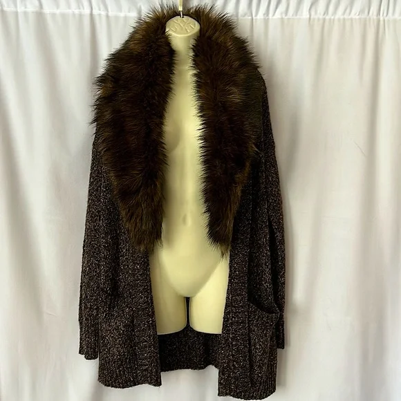 Michael Kors NWT Brown Long Sleeve Fur Trimmed Collar Cardigan Sweater **Sz S** - Picture 1 of 5